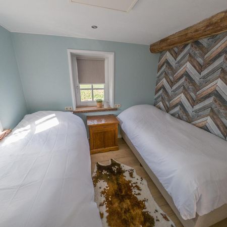 B&B Hoeve Klein Haneveld Sint-Oedenrode Dış mekan fotoğraf